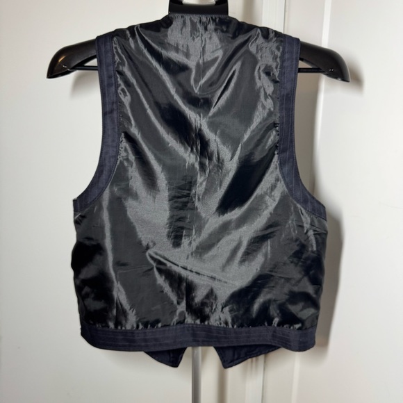 Sovereign Code Men Vest (small) - Picture 2 of 5